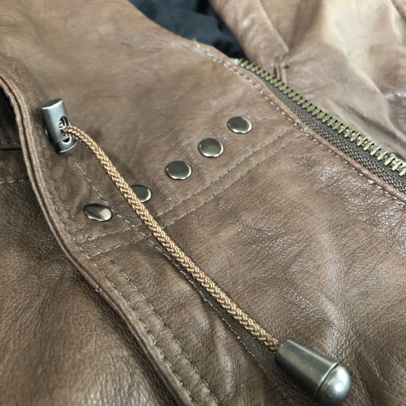 Danier Leather Jacket with Hood - Picture 6 of 8